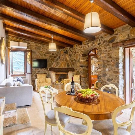 Villa Casa Avocado Tavronitis Buitenkant foto