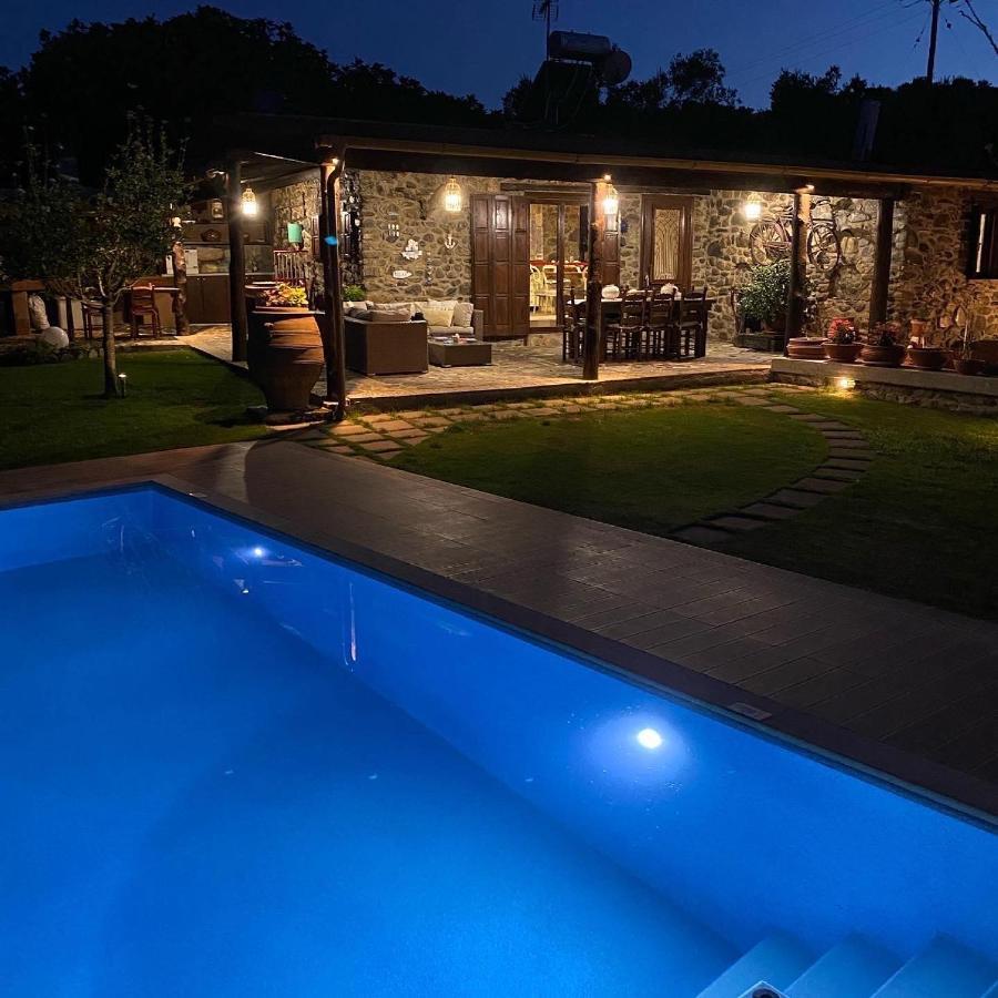 Villa Casa Avocado Tavronitis Buitenkant foto